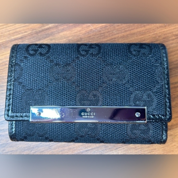 NIB Gucci Key Case/Card Holder with Box & Ribbon - Picture 8 of 11